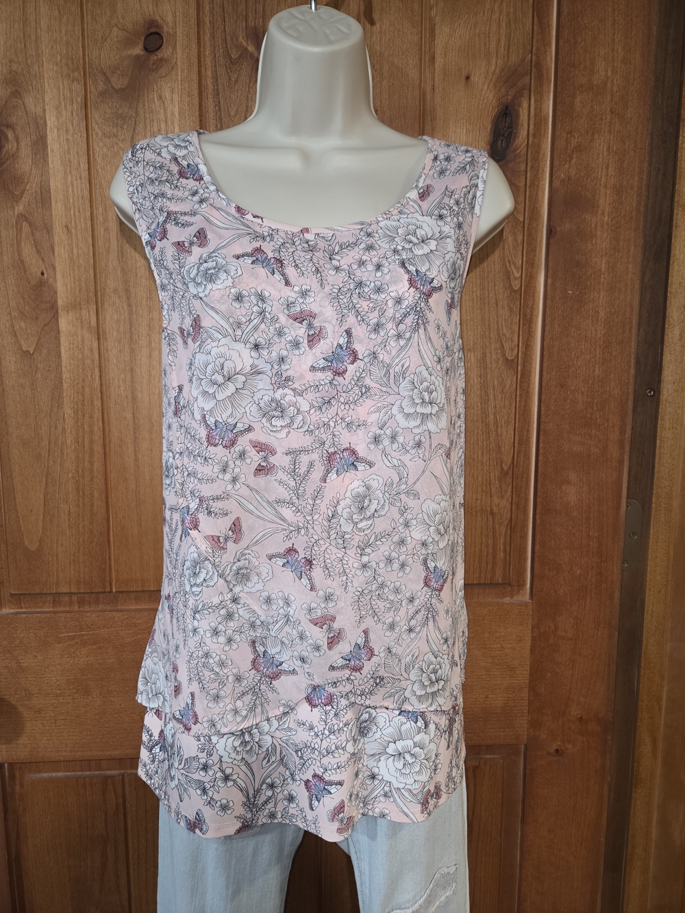 Roz & Ali Pink Floral Butterfly Sleeveless Blouse